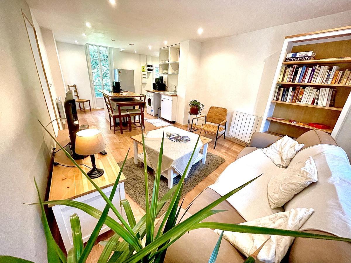 Le Tivoli Apartment Bagneres-de-Bigorre Ngoại thất bức ảnh